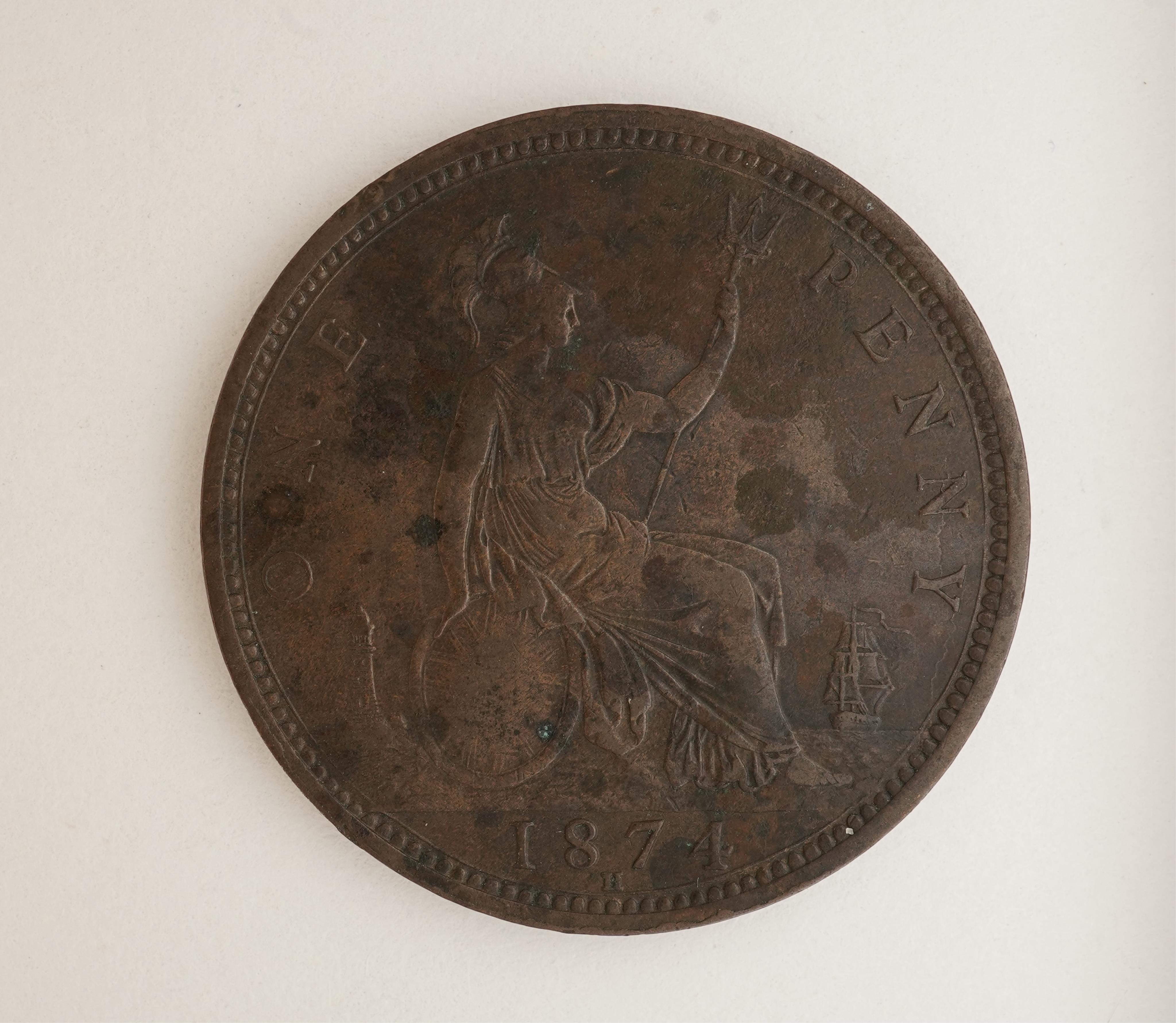British coins, Victoria, bronze penny, 1874, H below large date, Heaton mint, Fr. 76, Gouby dies K/h, good fine, dark toned, scarce in any grade